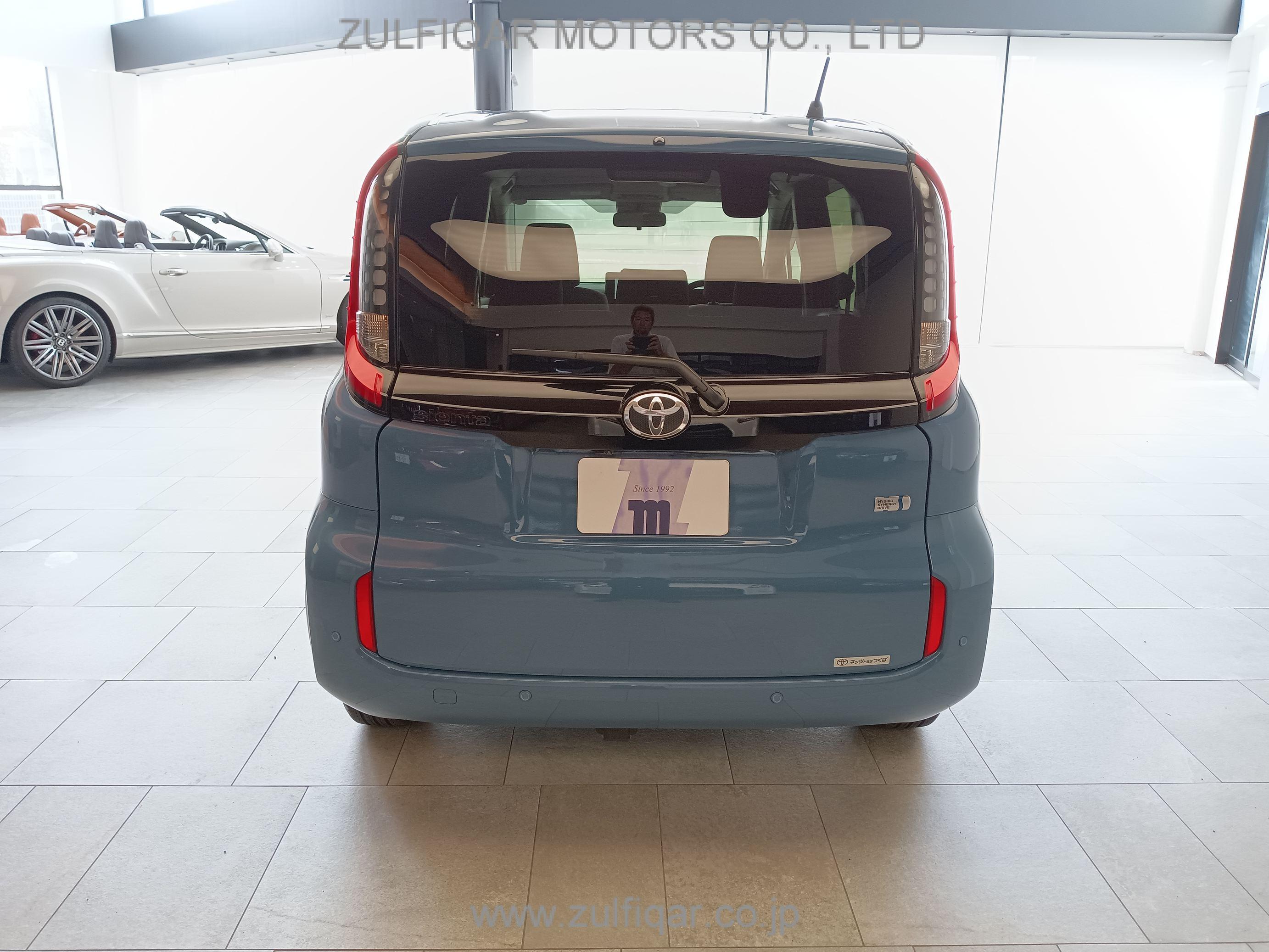 TOYOTA SIENTA 2023 Image 8