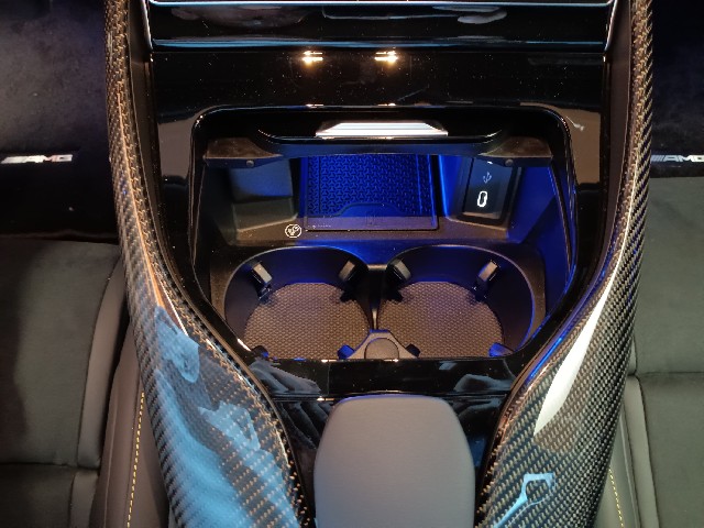 MERCEDES AMG GT 2024 Image 52