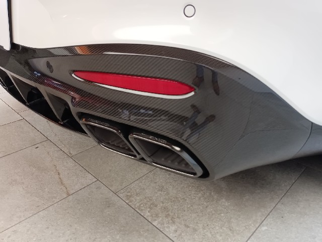 MERCEDES AMG GT 2024 Image 63