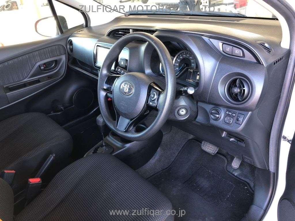 TOYOTA VITZ 2019 Image 5