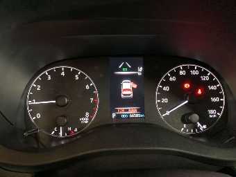 TOYOTA YARIS 2020 Image 8