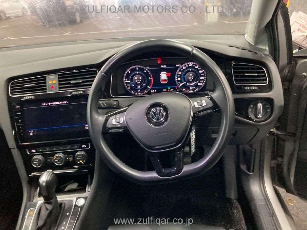 VOLKSWAGEN GOLF 2020 Image 7