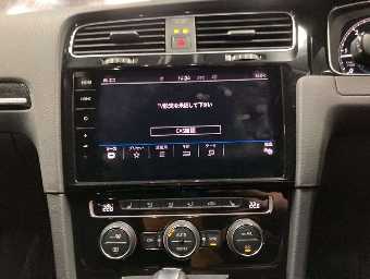 VOLKSWAGEN GOLF 2020 Image 9