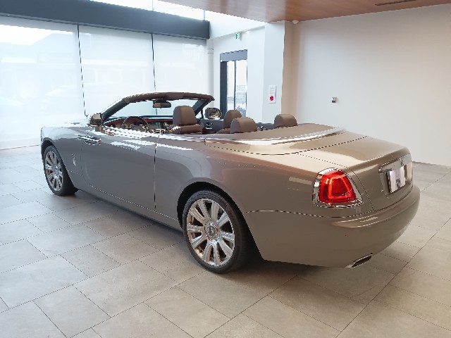 ROLLS ROYCE DAWN 2017 Image 27
