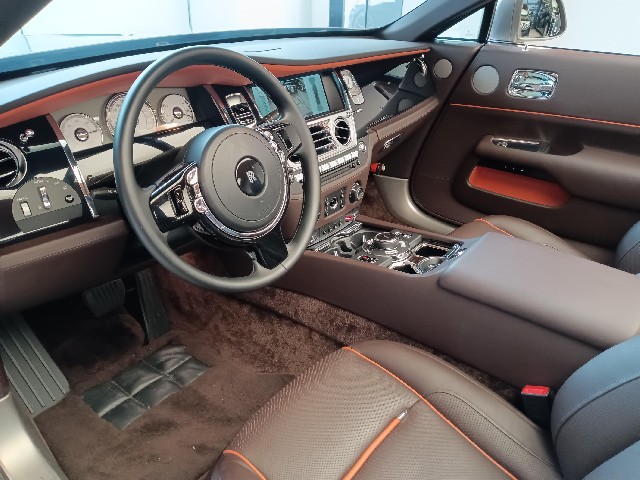 ROLLS ROYCE DAWN 2017 Image 36