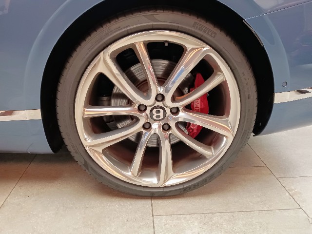 BENTLEY CONTINENTAL 2018 Image 20