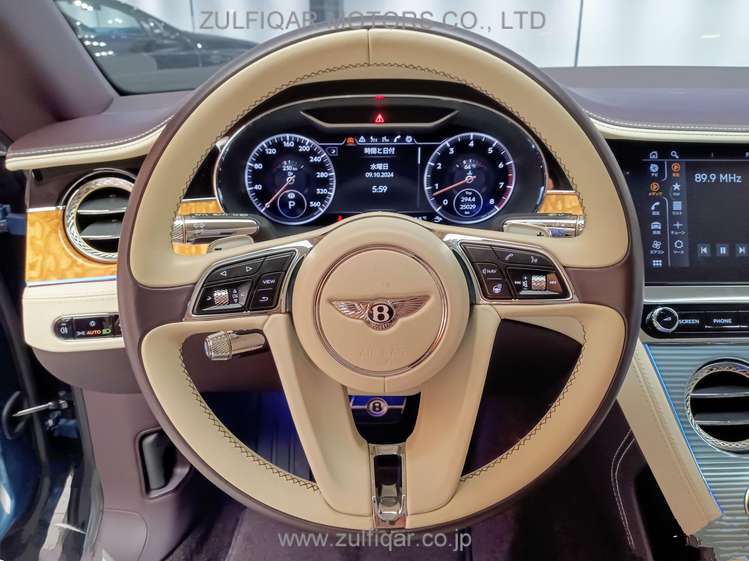 BENTLEY CONTINENTAL 2018 Image 42