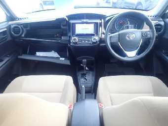 TOYOTA COROLLA AXIO 2014 Image 5