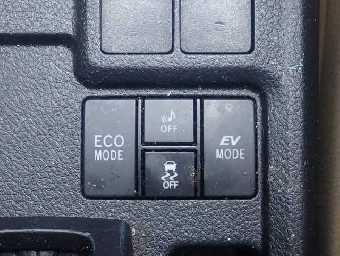 TOYOTA COROLLA AXIO 2014 Image 7