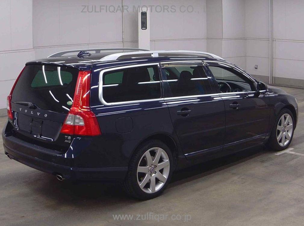 VOLVO V70 2011 Image 4