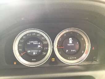 VOLVO XC60 2011 Image 8