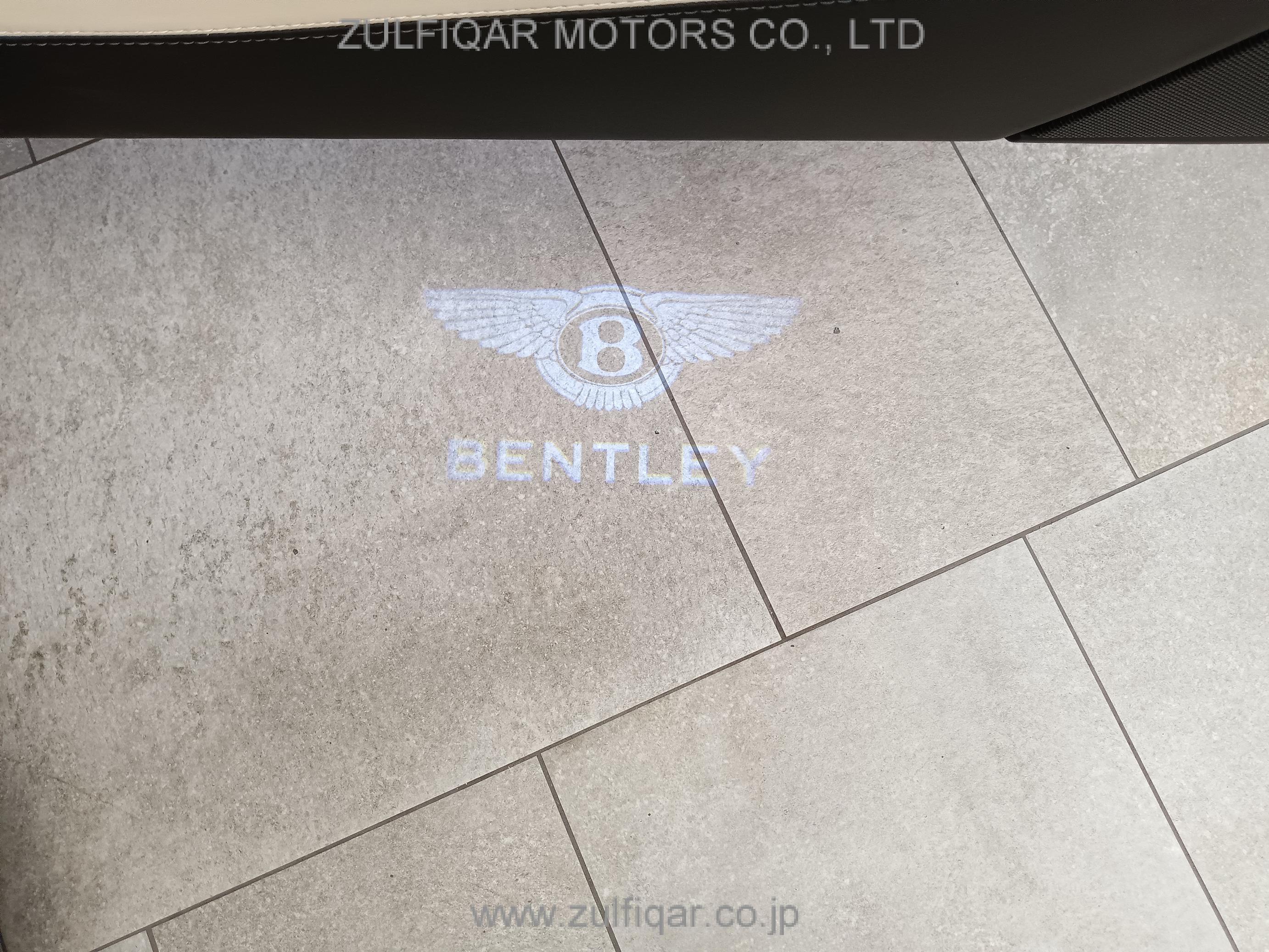 BENTLEY CONTINENTAL 2016 Image 33