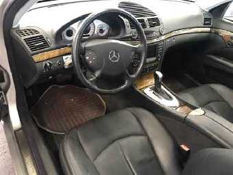 MERCEDES BENZ E CLASS 2003 Image 3