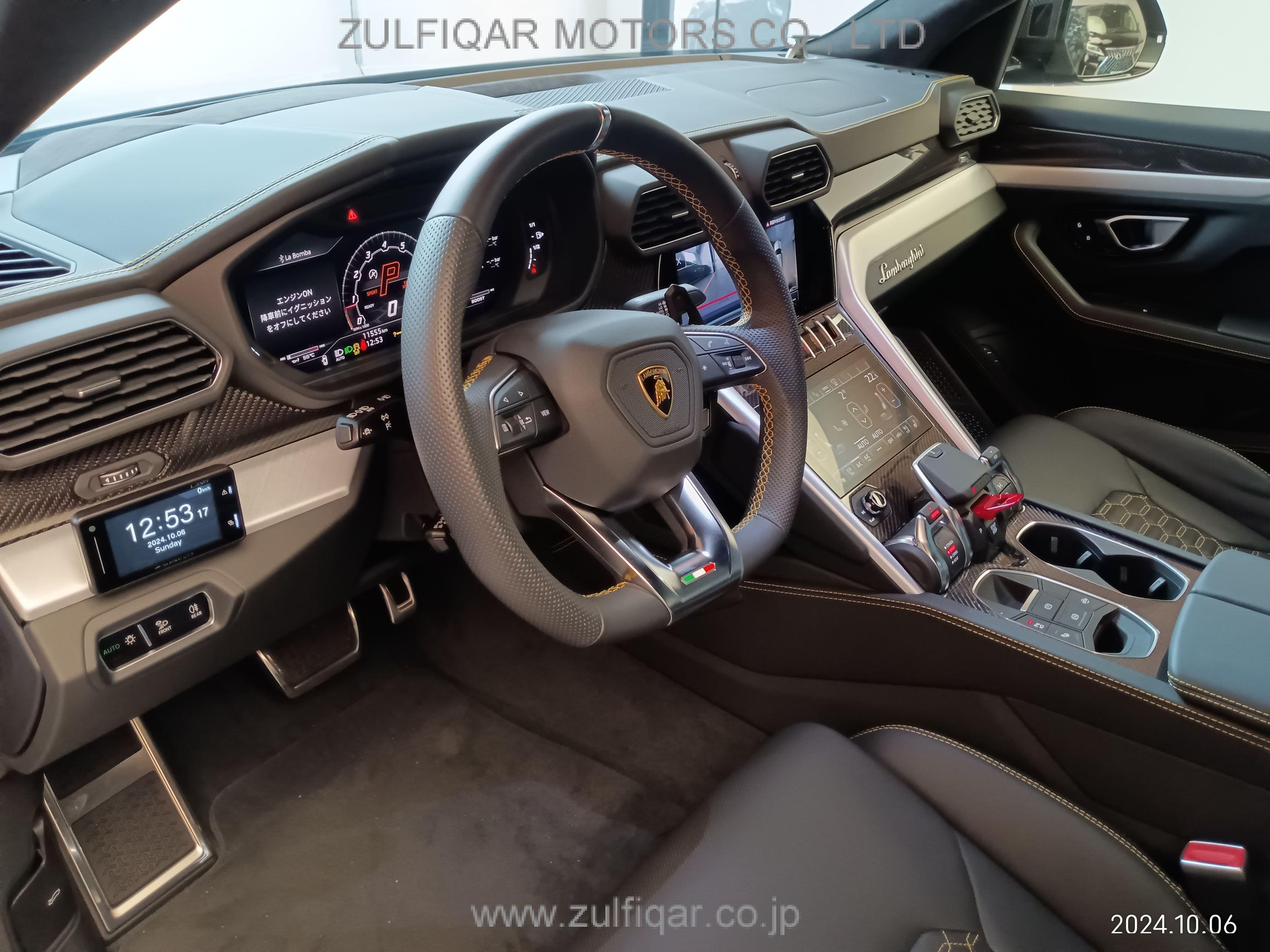 LAMBORGHINI URUS 2022 Image 25