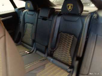 LAMBORGHINI URUS 2022 Image 24