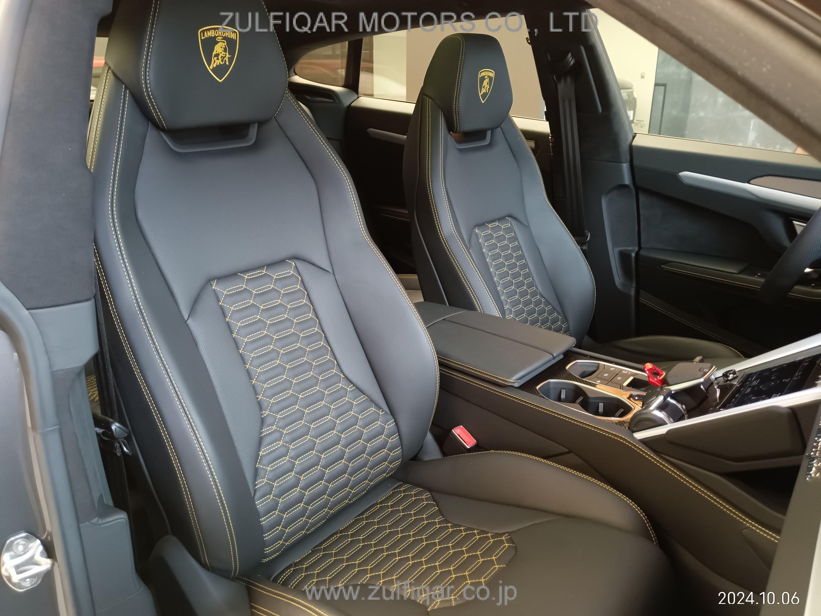 LAMBORGHINI URUS 2022 Image 36