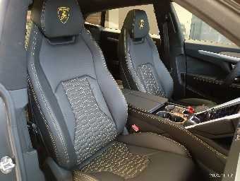 LAMBORGHINI URUS 2022 Image 30