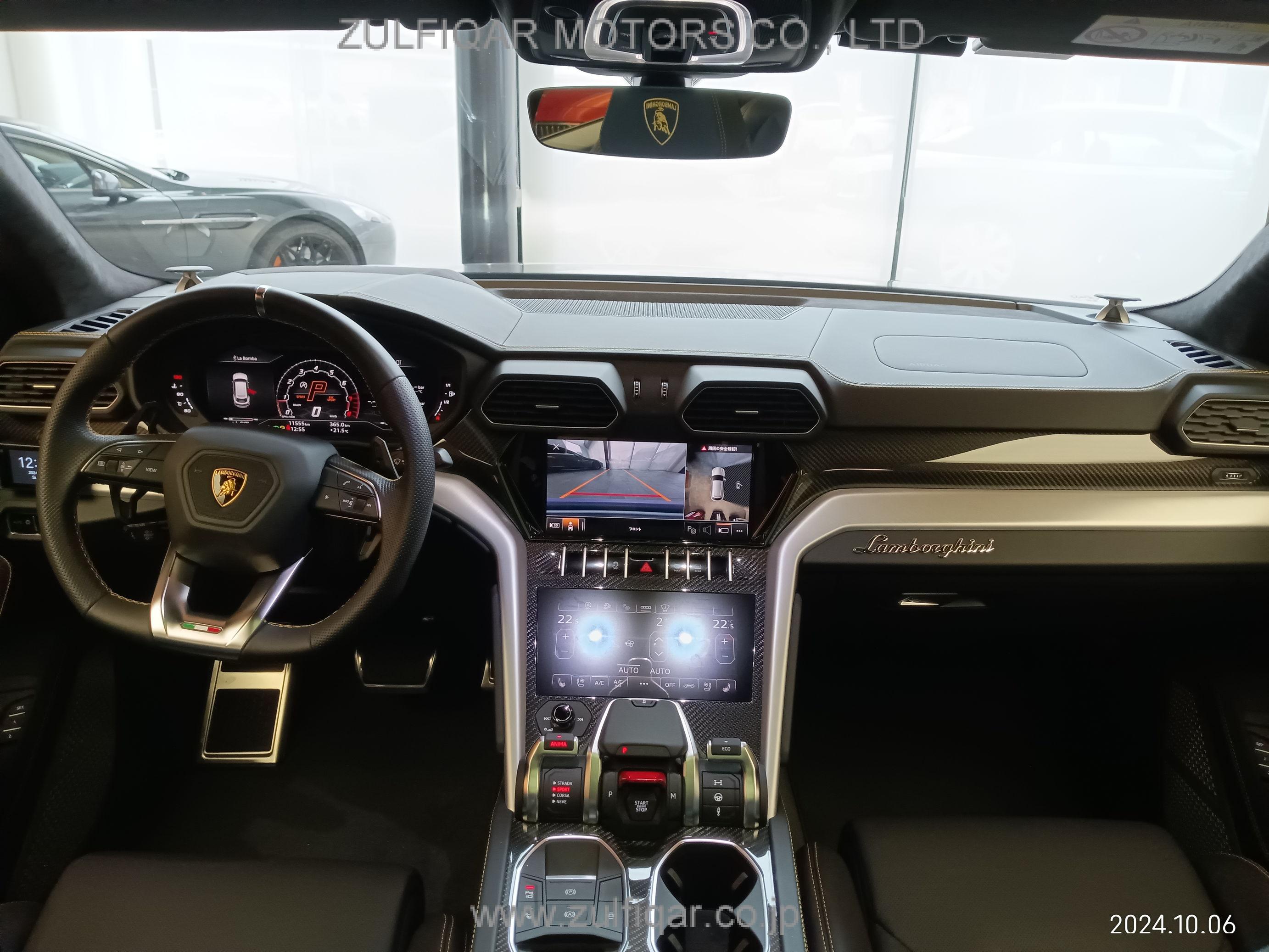 LAMBORGHINI URUS 2022 Image 42