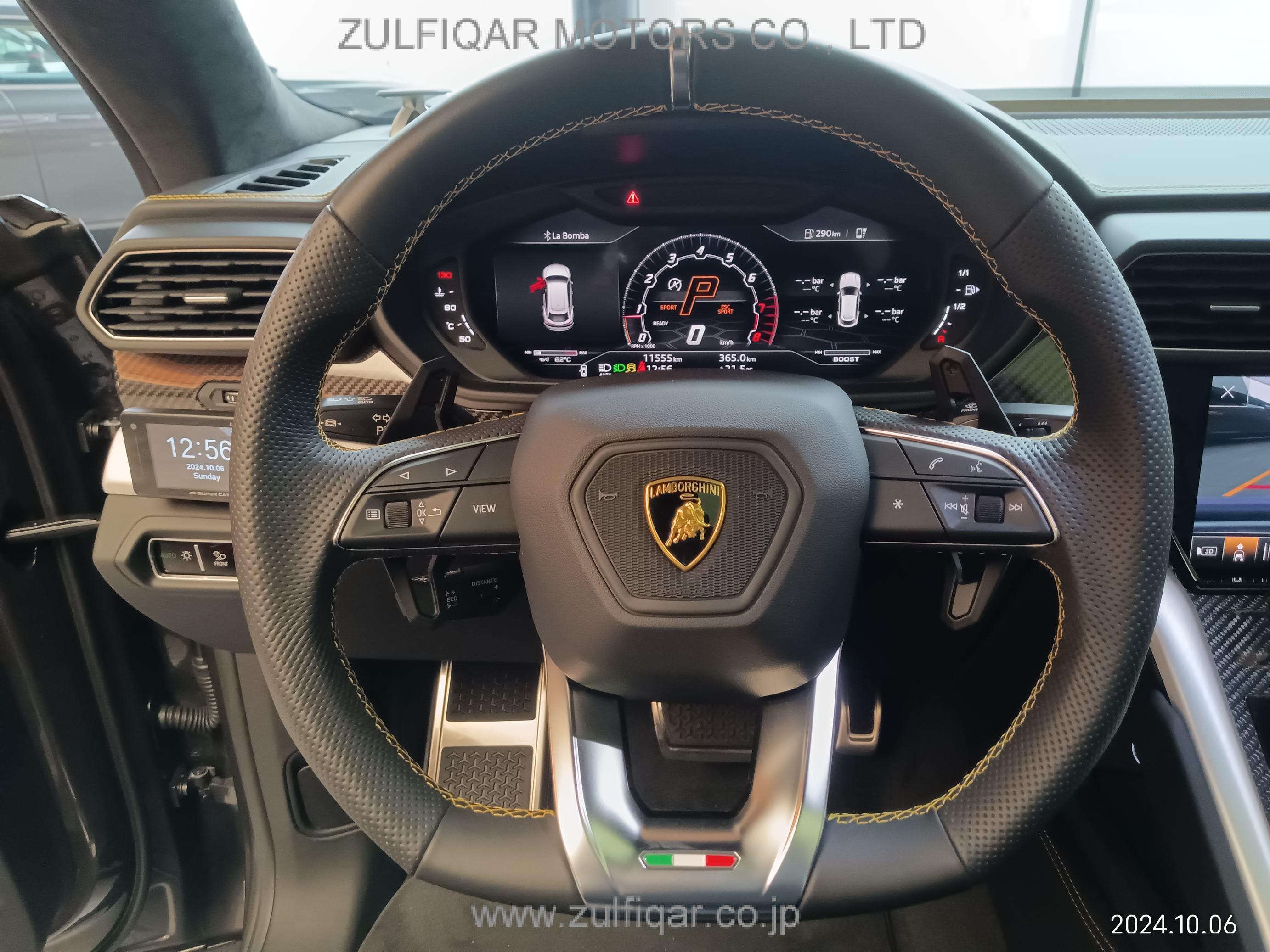 LAMBORGHINI URUS 2022 Image 45