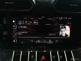 LAMBORGHINI URUS 2022 Image 44