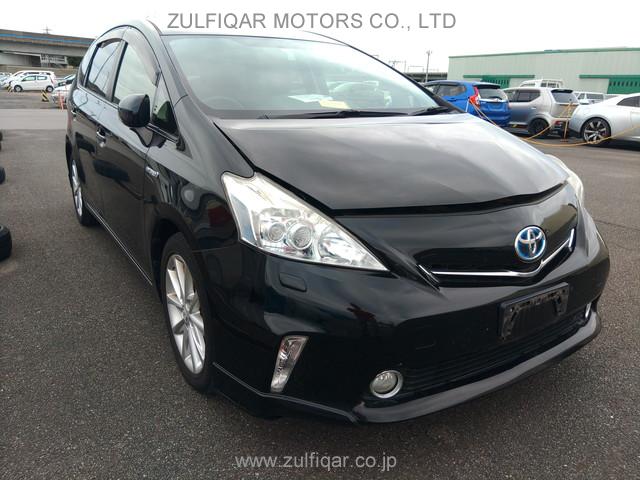 TOYOTA PRIUS ALPHA 2014 Image 8