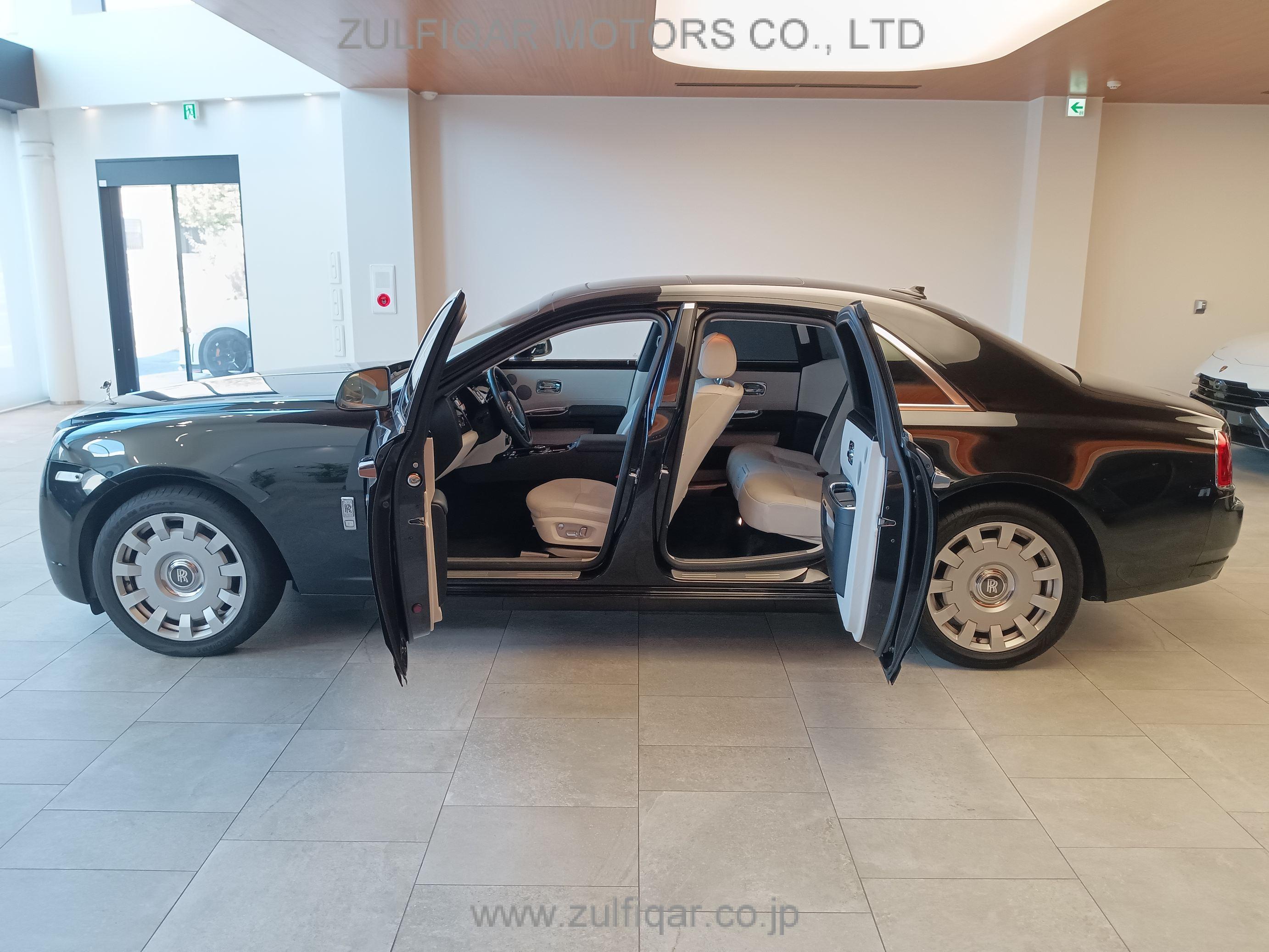 ROLLS ROYCE GHOST 2014 Image 11