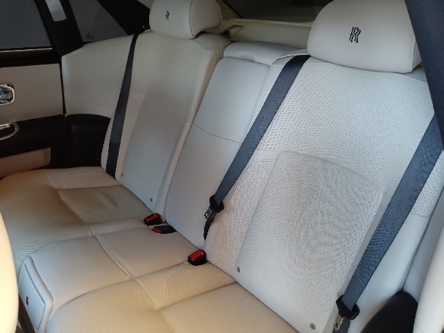 ROLLS ROYCE GHOST 2014 Image 31