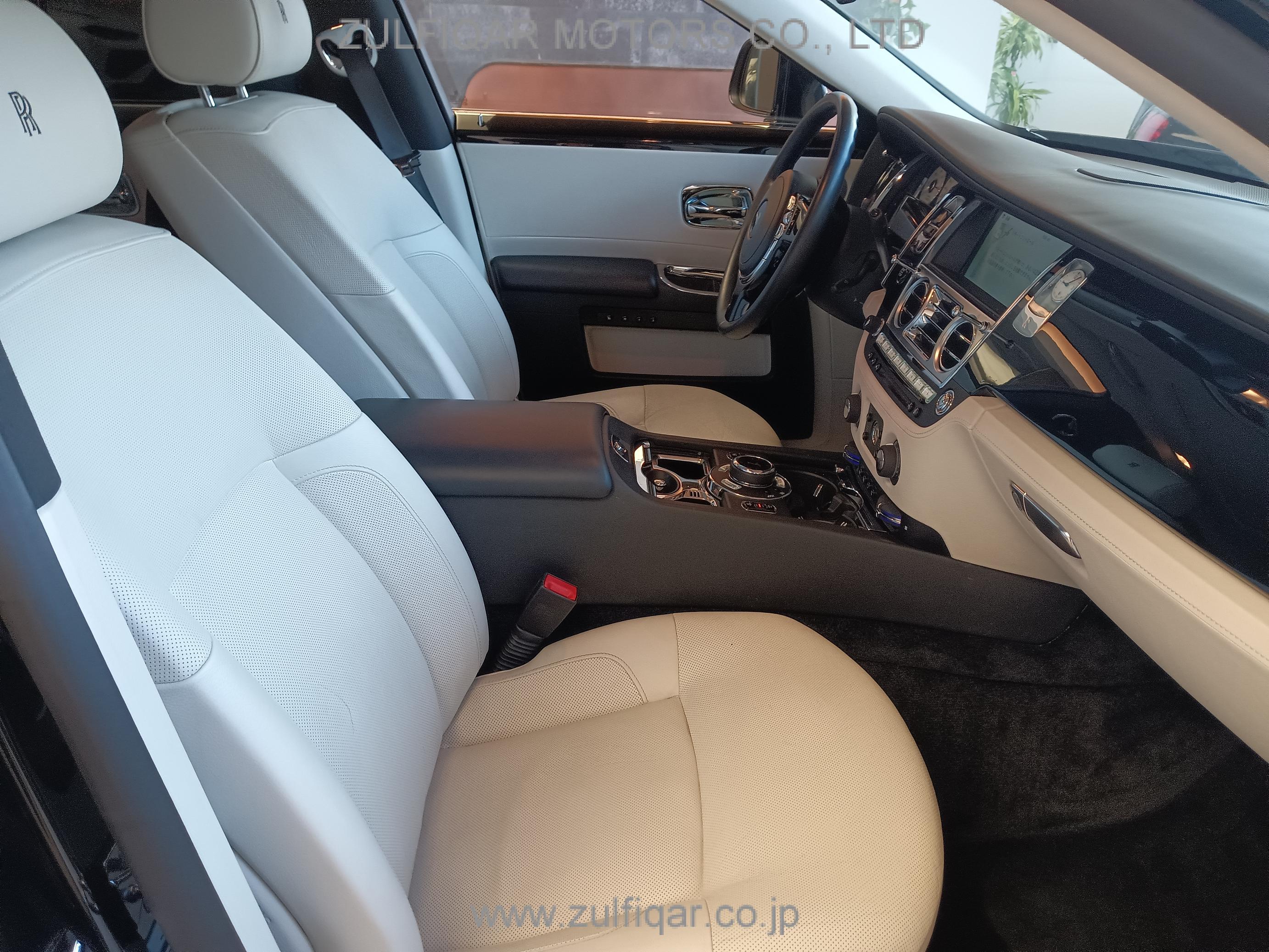 ROLLS ROYCE GHOST 2014 Image 39