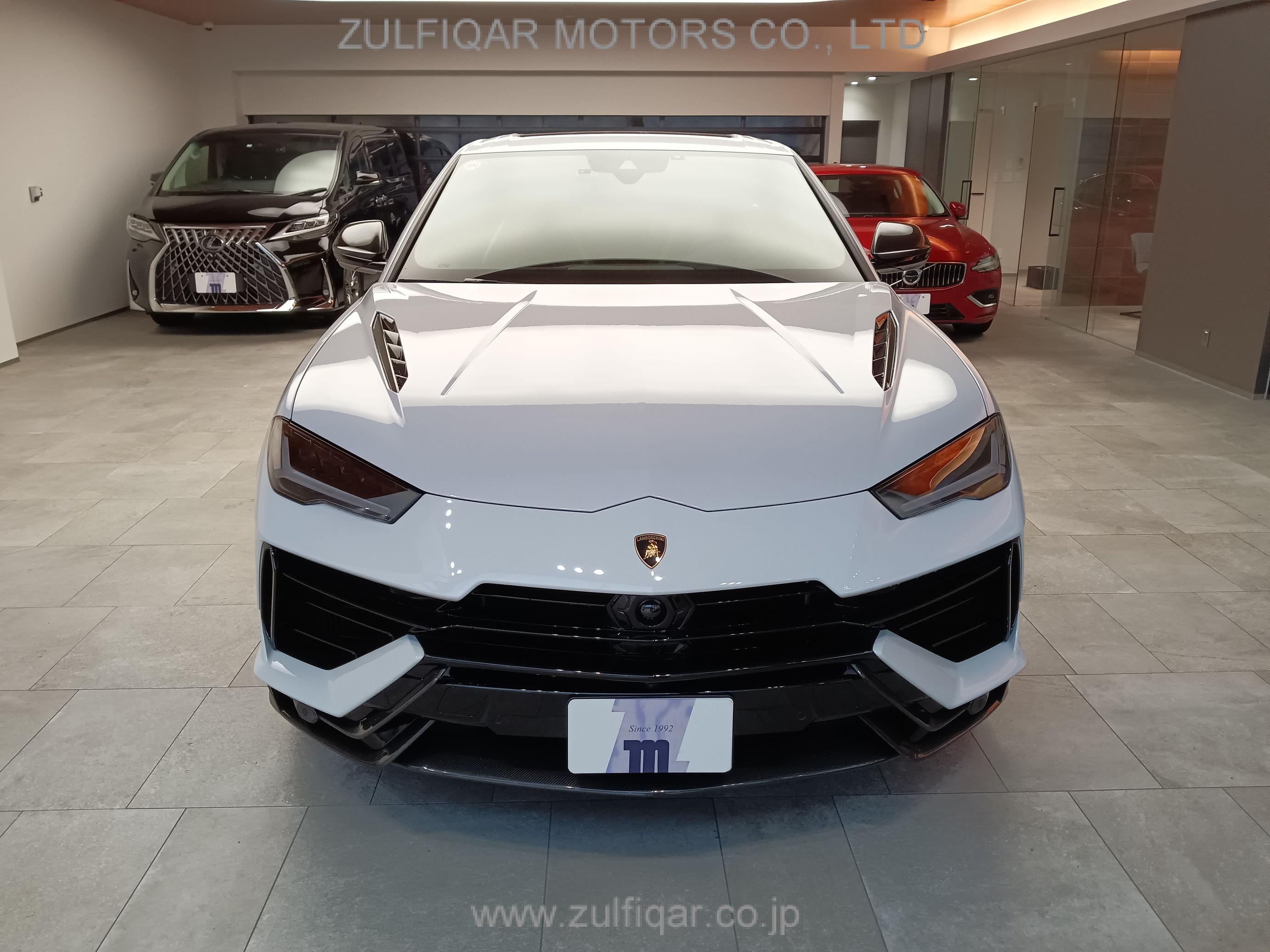 LAMBORGHINI URUS 2023 Image 2