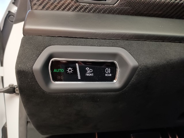 LAMBORGHINI URUS 2023 Image 54