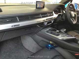 AUDI Q7 2020 Image 3