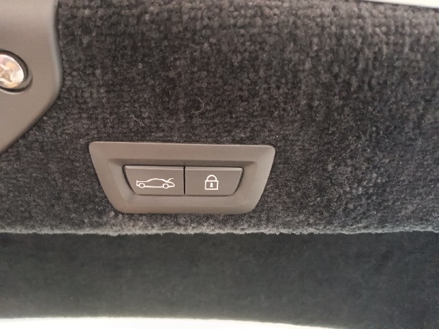 ROLLS ROYCE WRAITH 2016 Image 32