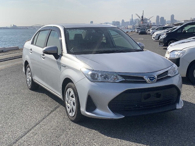 TOYOTA COROLLA AXIO 2018 Image 23