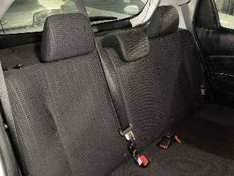 TOYOTA VITZ 2019 Image 7