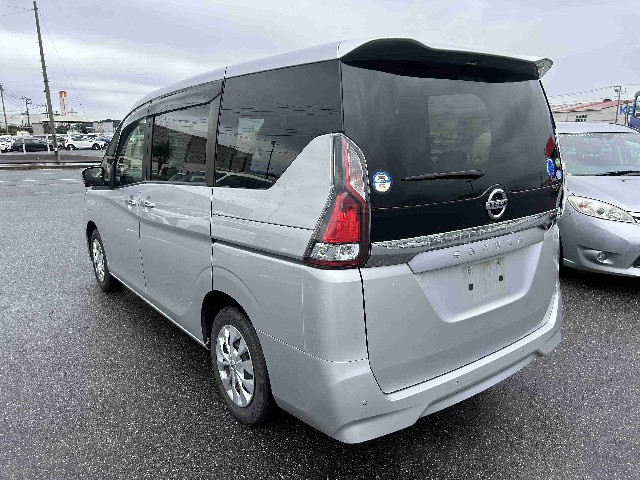 NISSAN SERENA 2019 Image 21
