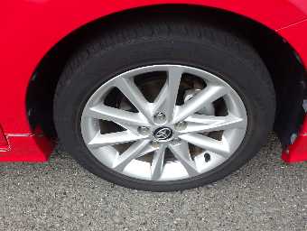 TOYOTA PRIUS ALPHA 2015 Image 5