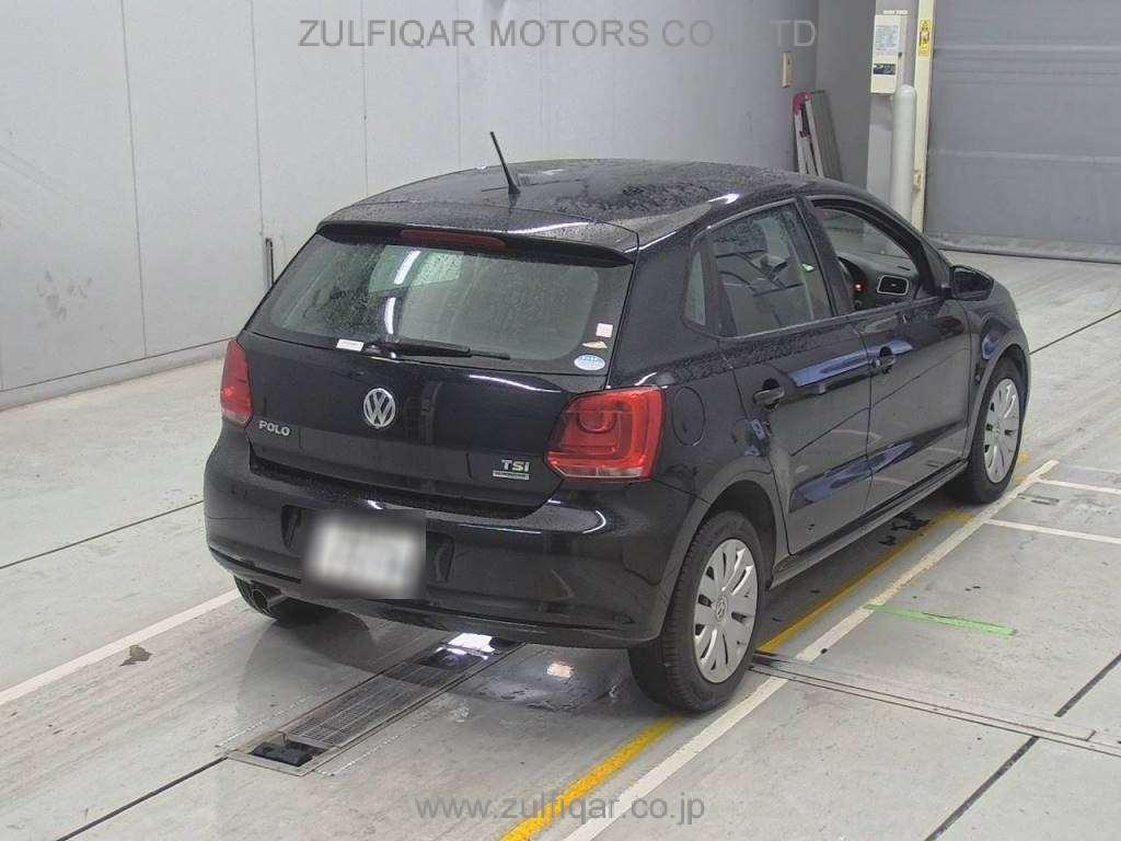 VOLKSWAGEN POLO 2014 Image 2