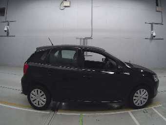 VOLKSWAGEN POLO 2014 Image 3