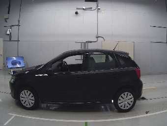 VOLKSWAGEN POLO 2014 Image 4