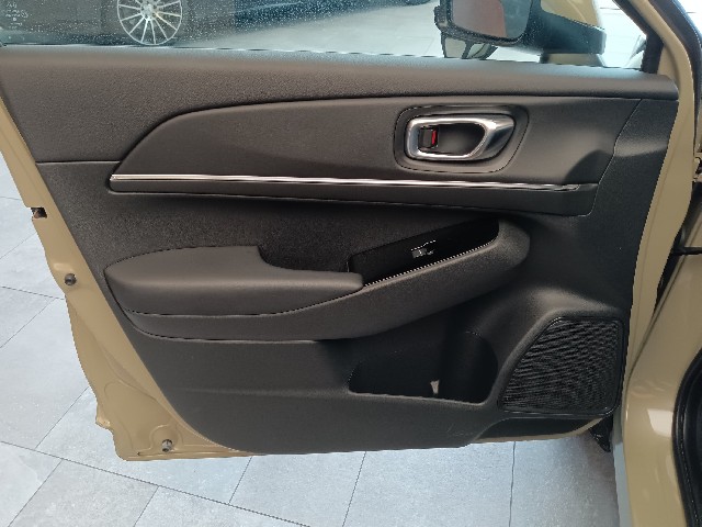 HONDA VEZEL 2023 Image 38