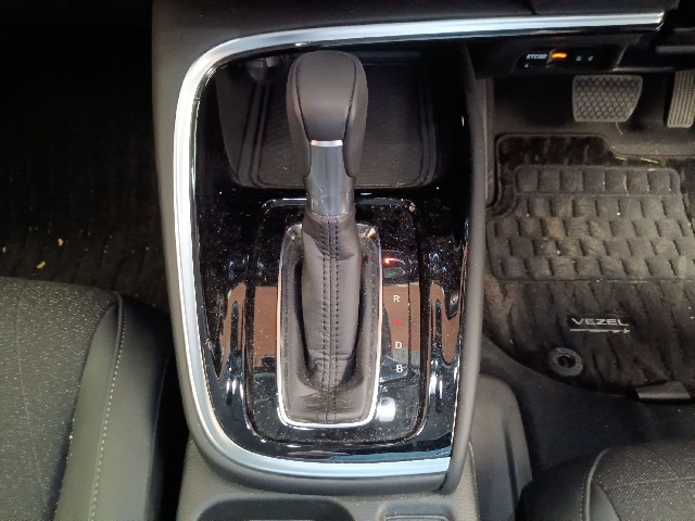 HONDA VEZEL 2023 Image 50