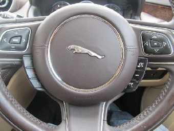 JAGUAR XJ 2010 Image 27