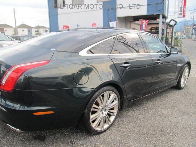 JAGUAR XJ 2010 Image 7