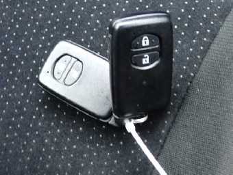 TOYOTA COROLLA FIELDER 2019 Image 8