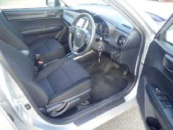 TOYOTA COROLLA FIELDER 2019 Image 5