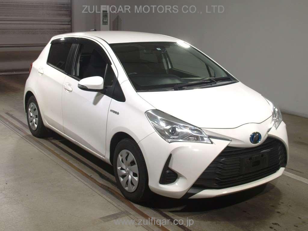 TOYOTA VITZ 2019 Image 3