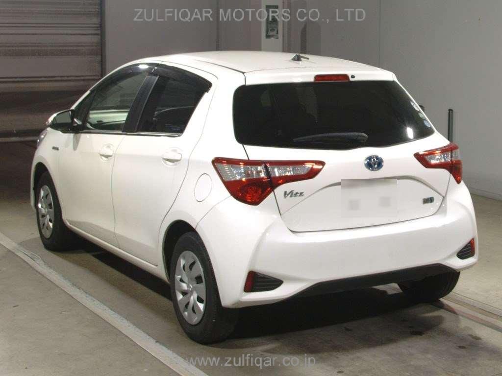 TOYOTA VITZ 2019 Image 4