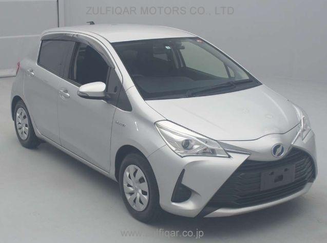 TOYOTA VITZ 2019 Image 3