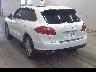 PORSCHE CAYENNE 2012 Image 2