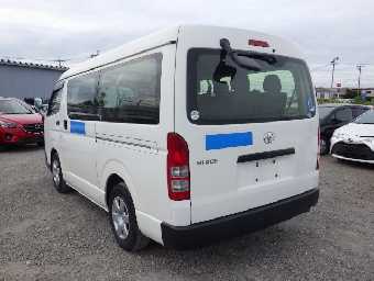 TOYOTA HIACE WAGON 2017 Image 3